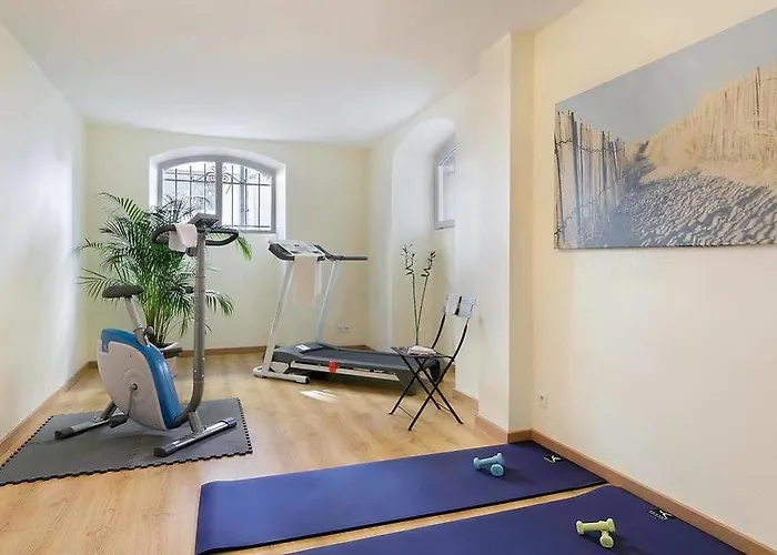 Medicis מלון דירות