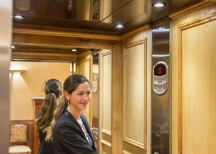 Medicis מלון דירות